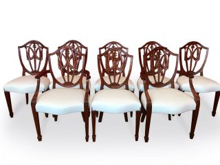 Set of 8 Grand Hepplewhite style chairs Pro French polished 11