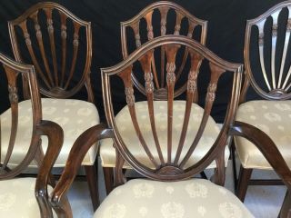 Set of 8 Grand Hepplewhite style chairs Pro French polished 3