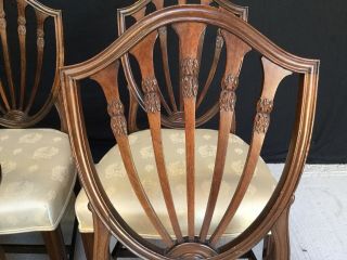 Set of 8 Grand Hepplewhite style chairs Pro French polished 4