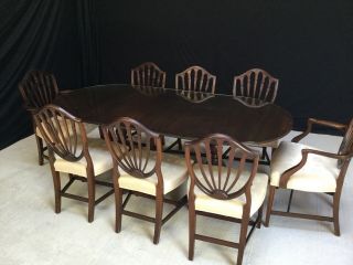 Set of 8 Grand Hepplewhite style chairs Pro French polished 8
