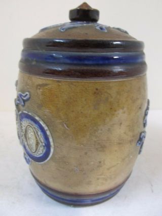 Antique Doulton Lambeth Tobacco Jar with lid,  Circa 1885 4