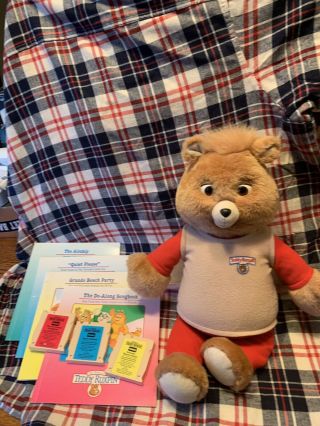 1992 Playskool Teddy Ruxpin Bear 3 Tapes & 4 Books (Mouth not) Vintage 5