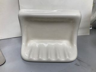 Vtg Mid Century 7 " Ivory Bathroom Accessory Porcelain Ceramic Glossy Soap Dish