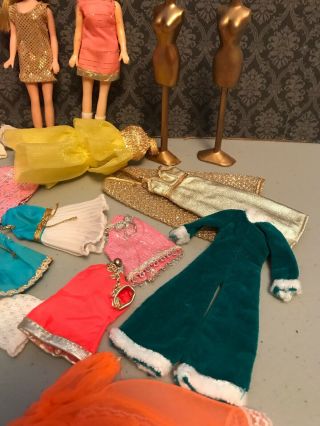 vintage topper dawn dolls,  extra clothes  4