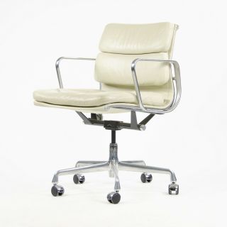 Eames Herman Miller Soft Pad Aluminum Group Chair Ivory Leather 2000 