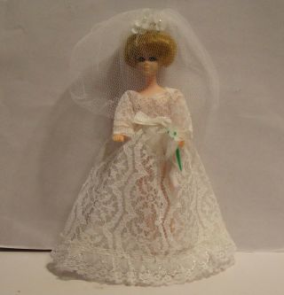 Topper Head To Toe Dawn " June Bride " In Clone Lace Wedding Gown