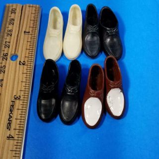 (4) Pair Ken Doll Rubber Shoes Near Vintage 1960 ' s 3