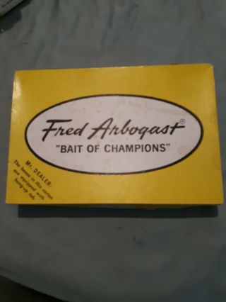 Vintage Fred Arbogast Dealer Pug - Nose Display Box
