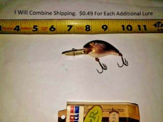 6 - 19 Vintage Rebel Deep Wee R Fishing Lure 3 inches long Gold Black 2