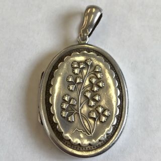 Antique Victorian Solid Silver Opening Two Photo Locket Oval Floral 41mm C1884