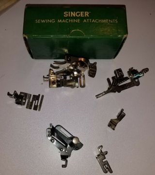 Antique " Singer " 160809 Featherweight Sewing Machine Attachments W/box