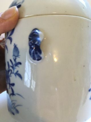 Antique Chinese Hand painted Blue & White Porcelain Jar With Lid 7