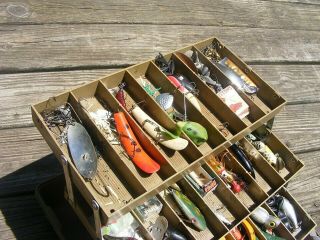 ESTATE FIND Vintage Fishing My Buddy Tackle Box FULL OLD LURES FROGS SPOONS 2