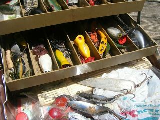 ESTATE FIND Vintage Fishing My Buddy Tackle Box FULL OLD LURES FROGS SPOONS 4