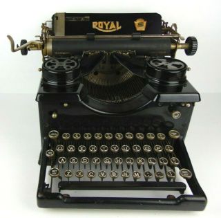 Antique Royal Typewriter Model 10 1920s Vintage Great