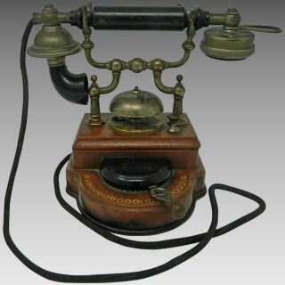 Rare Antique L.  M.  Ericsson Telephone Model Ha 150 Serial Number 662586 Stockholm