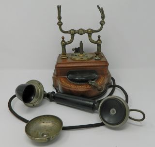 Rare Antique L.  M.  Ericsson Telephone Model HA 150 Serial Number 662586 Stockholm 9