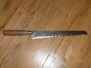Antique / Vintage Bread Knife With Wood Handle