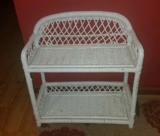 Shabby Chippy Chic Cottage Vintage White Wicker/wood 2 Tier Wall Hung Shelf