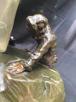 Rare Seal Hunter Bronze sculpture Desk Lamp - Vaseline Glass Shade - German - 1910 8