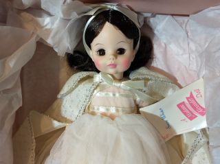 Vintage 14 Inch Madame Alexander Doll Snow White Cond.  W/box 1555