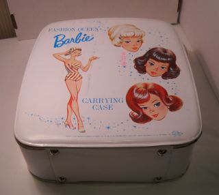 Vintage Barbie " Fashion Queen " Carrying Case - White Vinyl - 1960s (o211)