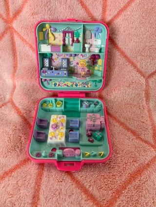 Vintage Polly Pocket Party Time Surprise Bluebird 1989 Compact,  Doll And Bear
