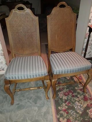 2 VINTAGE 1965 CANE BACK DINING ROOM CHAIRS BY LOUISVILLE FURNITURE CO.  CON 2