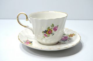 REGENCY Scalloped Tea Cup and Saucer English Bone China Floral Rose Gold Gilt 2