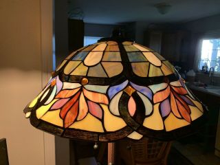 18 1/2” Tiffany Style Stained Glass Lamp Shade Vintage (shade Only• No Lamp)
