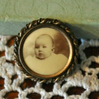 Old Antique Victorian Photo Gold Tone Mourning Pin Brooch Mourning Jewelry 1 "