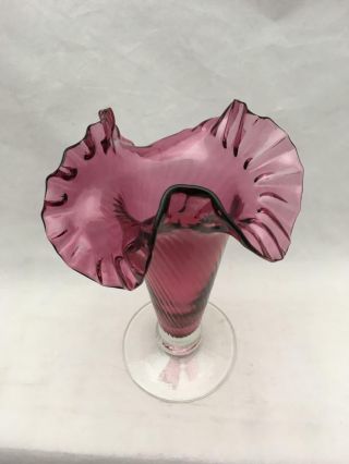 Vintage / Antique Art Glass CRANBERRY Swirl Pedestal Vase w Ruffled Top 3