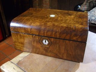 Antique Inlaid Walnut Jewellery Box Lovely Colour And Grain Box