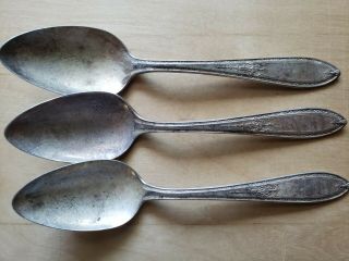 3 Vintage Collectible Antique Spoons 6 ",  Wm Rogers & Son.  Aa Silver Plate
