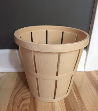 Vintage Fesco Plastic Trash Waste Can Bushel Basket Woodgrain Style Detail Ecru