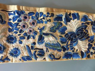 China Vintage Silk Hand Embroidered Cloth Blue 15x3.  5 Inches 3