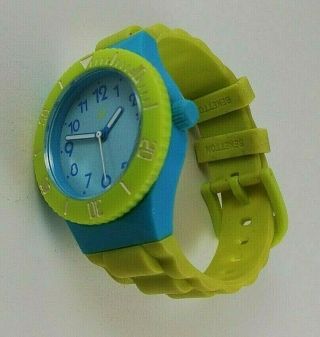 UNITED COLORS OF BENETTON Japan Movt Rare Vintage Watch WR 30m 2
