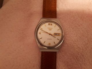 Vintage Men/s Seiko 5 Watch.  Automatic.  21 Jewels.  Serviced.  Model : 7009 - 3151