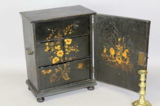 RARE 18TH C WILLIAM & MARY SPICE CHEST WITH ITS JAPANNED DECORATION 11