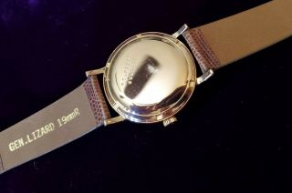 Vintage Mens Oversized 18k Solid Gold Universal Geneve polerouter Wristwatch 5