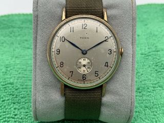 Vintage York Military 36mm Wire Lugs Officers Style Mens Watch