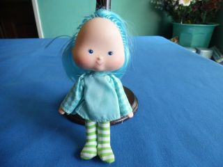 VINTAGE STRAWBERRY SHORTCAKE BLUEBERRY MUFFIN DOLL AND PET 4