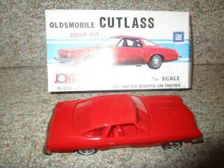 Vintage Oldsmobile Cutlass Snap - Kit Johan Model Kit
