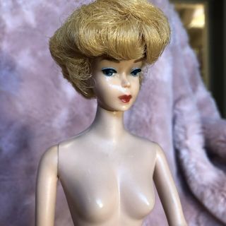 Vintage Barbie Mattel Blonde Bubble Cut Doll - Blue Eyes,  Red Lips 1961 - 1967