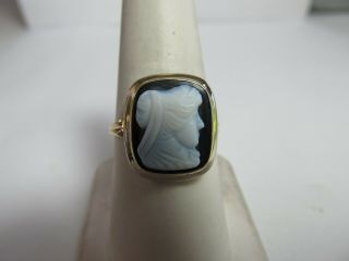 Antique 10k Solid Gold Ring W/ 1 Piece Hand Carved Stone Cameo Ring