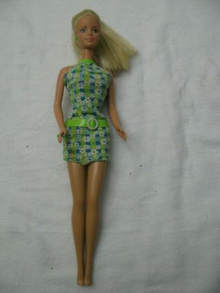 Vintage 1966 Mattel Long Blonde Hair Barbie With Green Daisy Dress