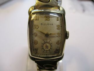 B41: Mens Vintage 1940 Bulova 8ae 17 Jewel