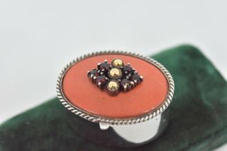 Vintage Sterling Silver Pill Box with a stone,  Garnet and 9ct gold top P401 2