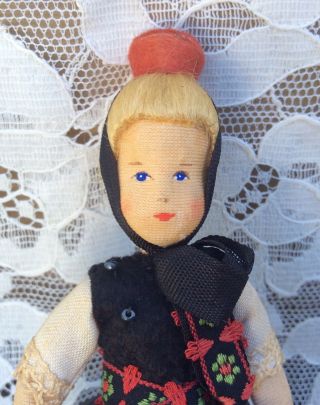 Vintage Early 1940s/50s Erna Meyer Ermey Stockinet Cloth Dollhouse Doll Hessian 2