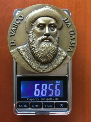 antique and rare bronze medal of Vasco da Gama - Portuguese Navigator 6